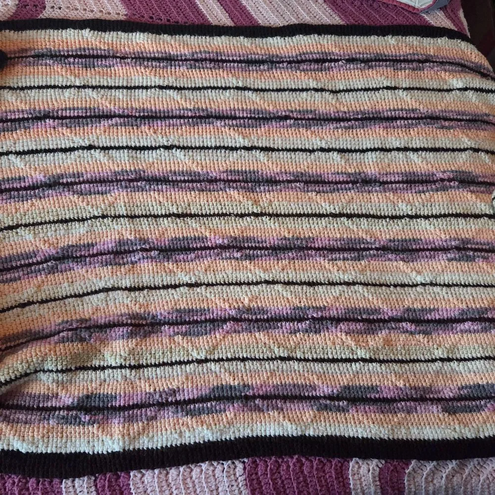 VTG Crochet Afghan Blanket Throw Pink Peach White Diamond